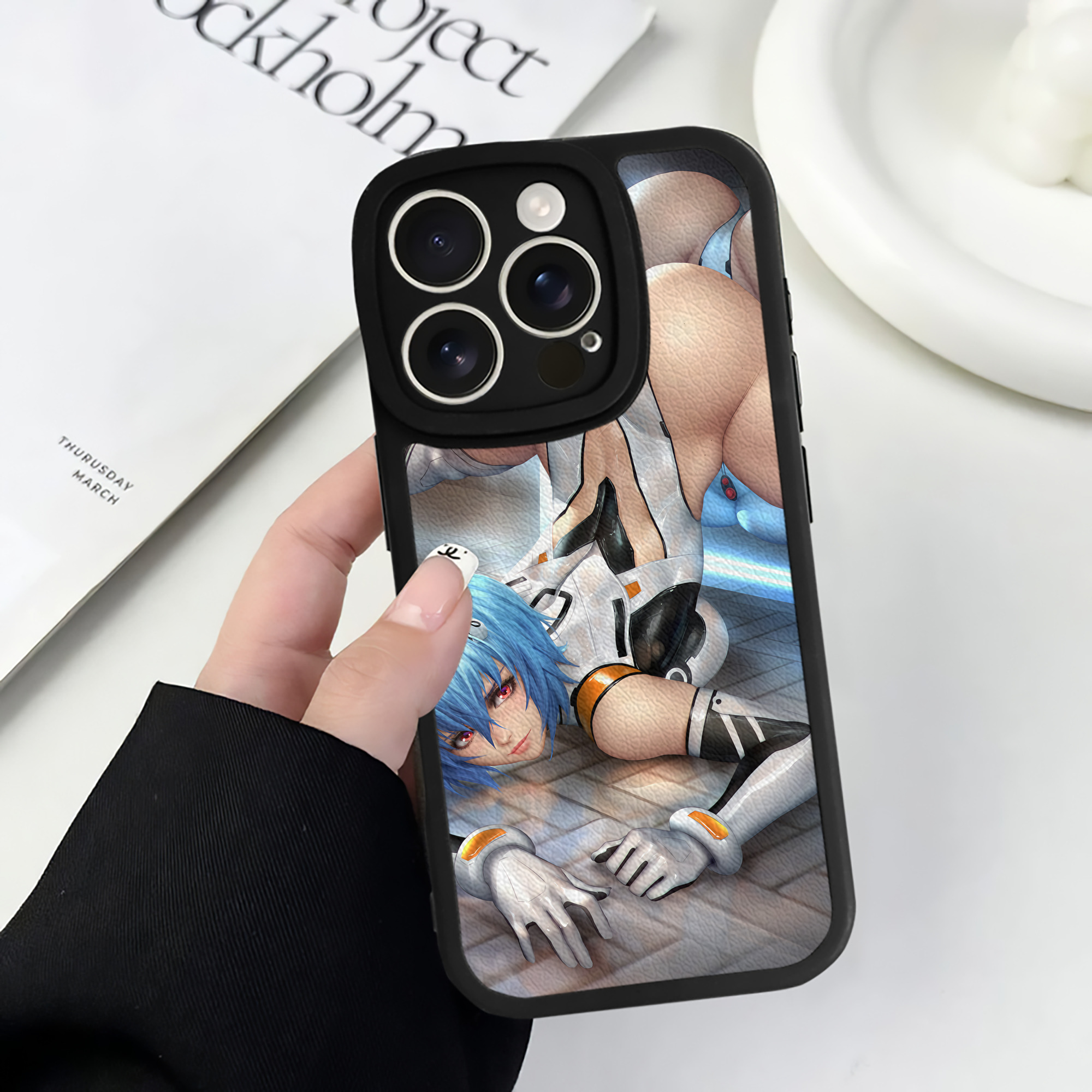 （画像用） EVA 新世紀エヴァンゲリオン 【iPhone 16シリーズ対応】シリコンスマホケース（レザー調） 材質：シリコン